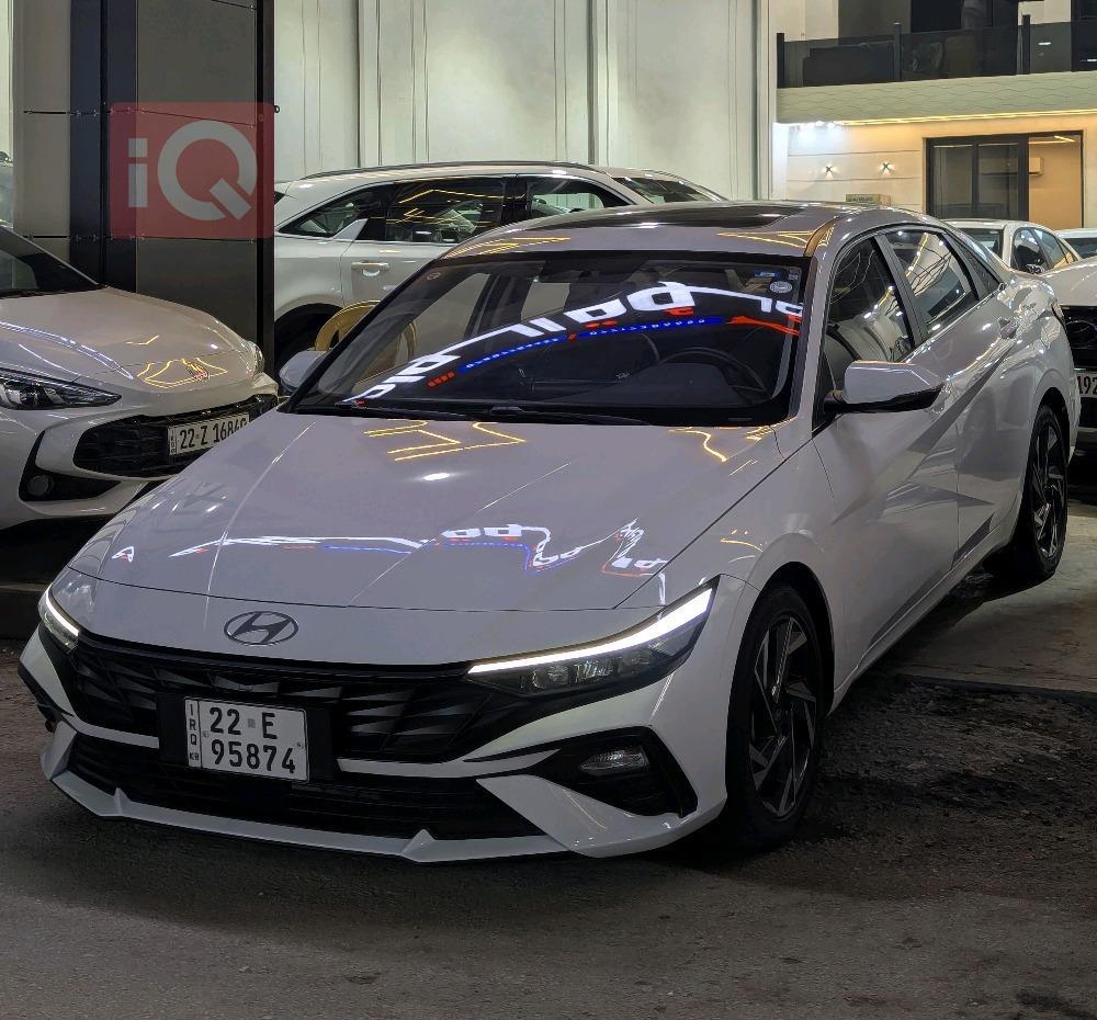 هیوندای ئەلەنترا